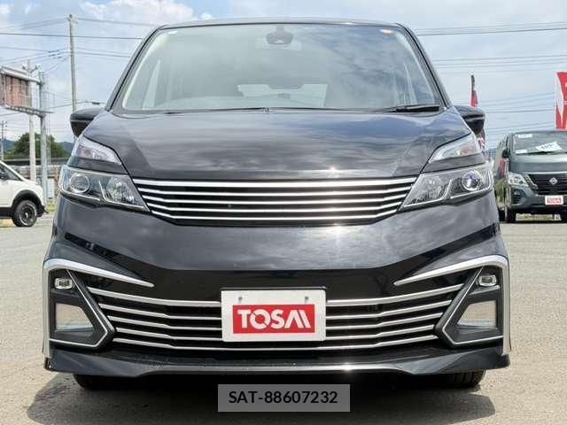 Nissan SERENA 2016-11 8159196-16