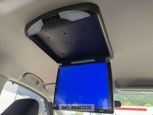 Nissan SERENA 2016-11 8159196-6