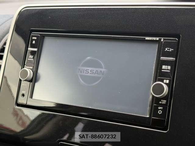 Nissan SERENA 2016-11 8159196-7