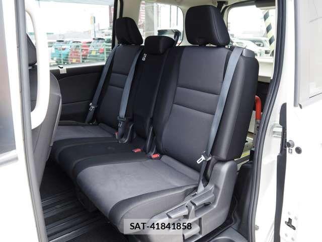 Nissan SERENA 2020-01 8210141-9