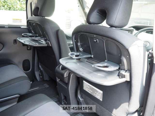 Nissan SERENA 2020-01 8210141-17