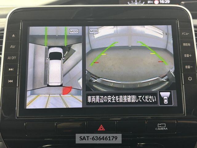 Nissan SERENA 2021-02 8210140-8