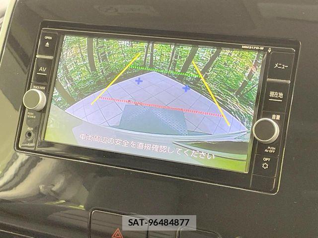 Nissan SERENA 2018-02 8231746-5