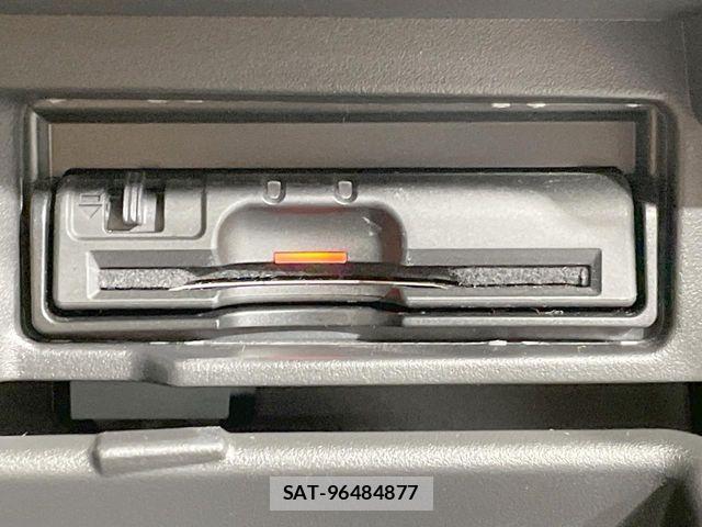 Nissan SERENA 2018-02 8231746-7