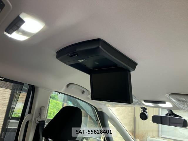 Nissan SERENA 2018-01 8231747-13