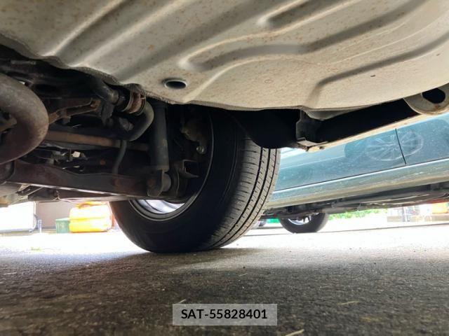 Nissan SERENA 2018-01 8231747-20