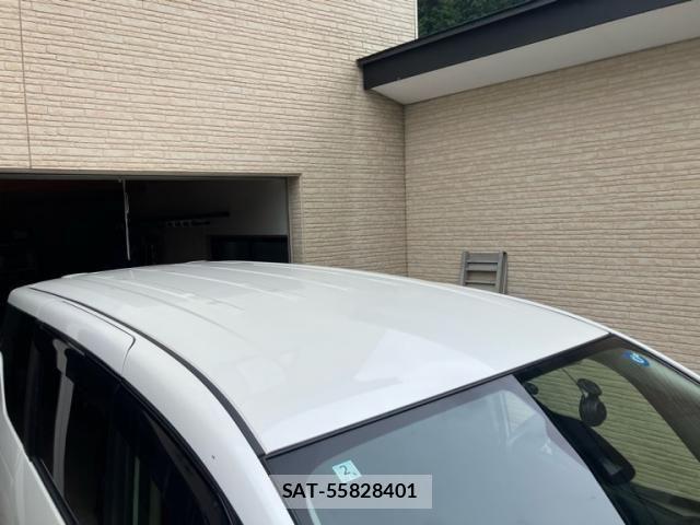 Nissan SERENA 2018-01 8231747-6