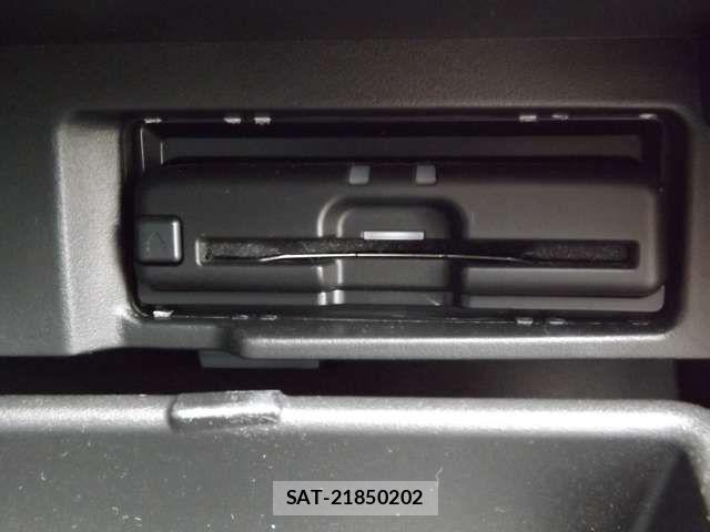 Nissan SERENA 2022-03 8231745-11
