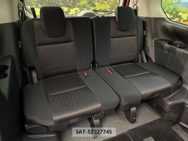 Nissan SERENA 2016-01 8246665-10