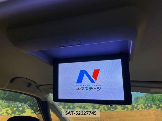 Nissan SERENA 2016-01 8246665-2
