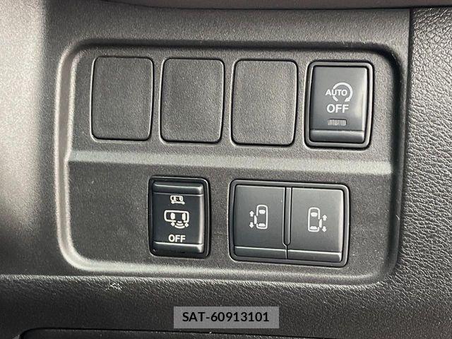 Nissan SERENA 2021-11 8246663-8