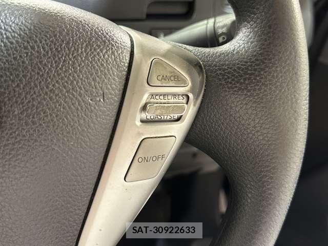 Nissan SERENA 2013-11 8246667-12