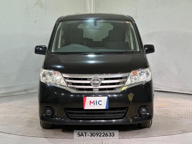 Nissan SERENA 2013-11 8246667-2