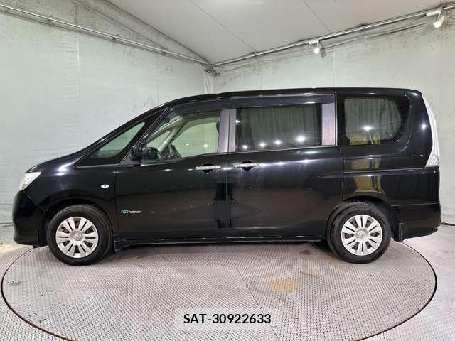 Nissan SERENA 2013-11 8246667-7