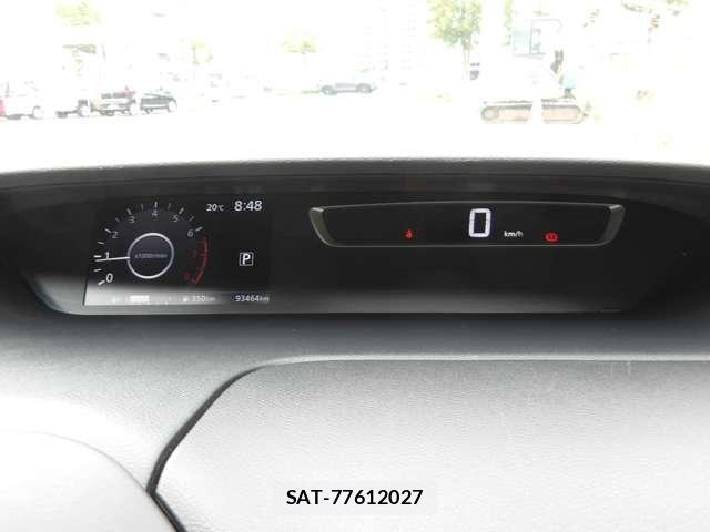 Nissan SERENA 2018-02 8317023-10