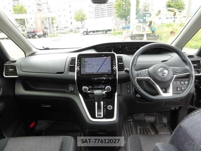 Nissan SERENA 2018-02 8317023-8