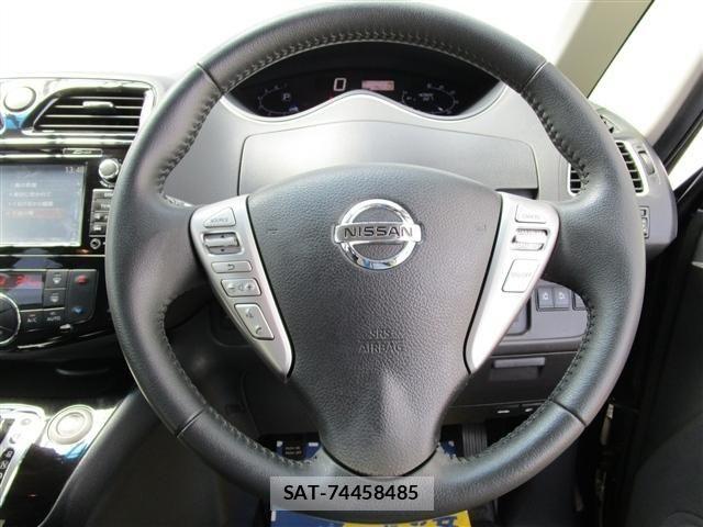 Nissan SERENA 2014-07 8317021-12