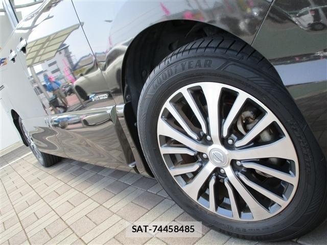 Nissan SERENA 2014-07 8317021-19