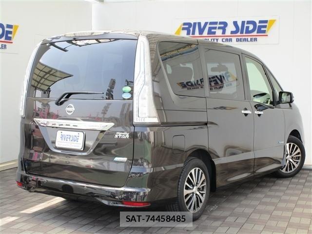Nissan SERENA 2014-07 8317021-2