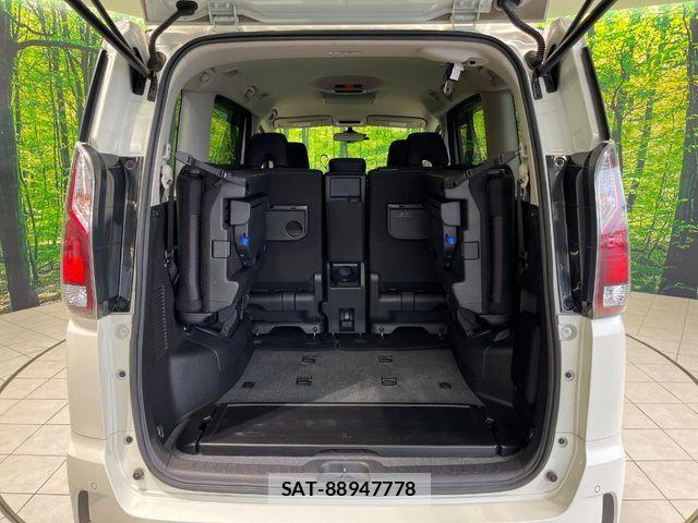 Nissan SERENA 2017-12 8337829-10