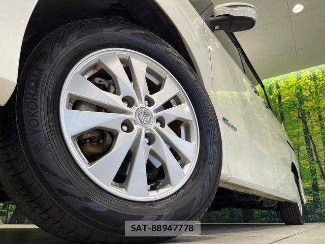 Nissan SERENA 2017-12 8337829-12