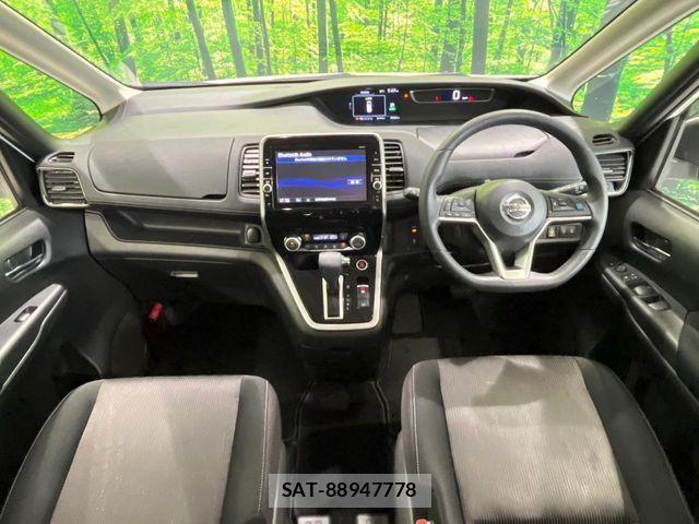Nissan SERENA 2017-12 8337829-1