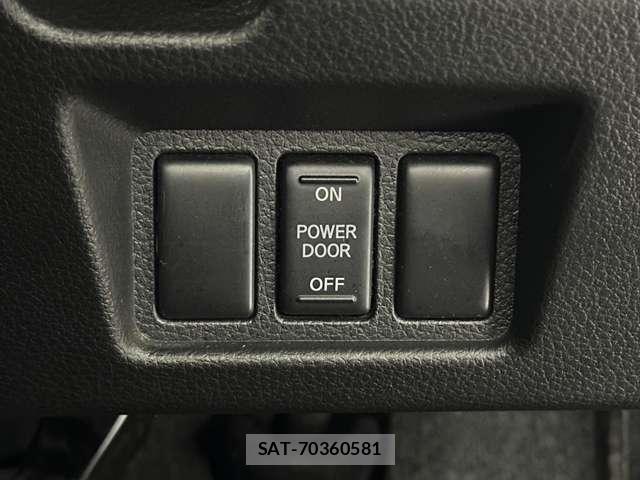 Nissan SERENA 2013-12 8355587-16