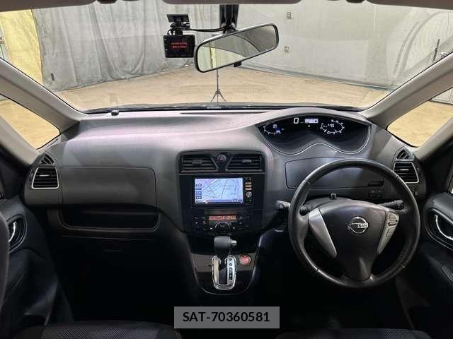 Nissan SERENA 2013-12 8355587-17