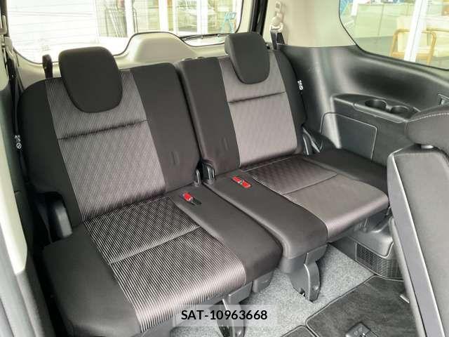 Nissan SERENA 2021-11 8368660-10