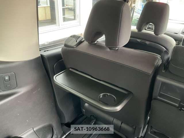 Nissan SERENA 2021-11 8368660-12