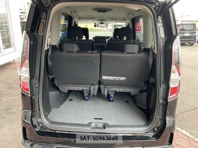 Nissan SERENA 2021-11 8368660-14