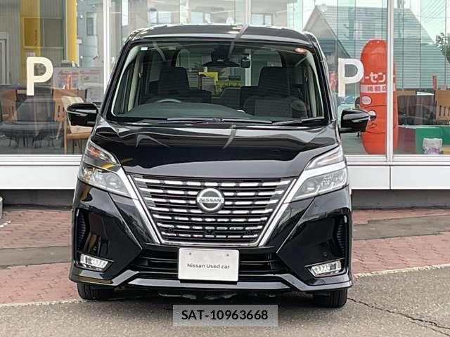 Nissan SERENA 2021-11 8368660-17