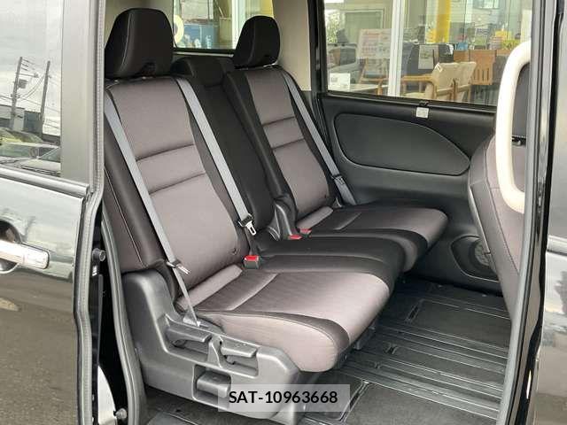 Nissan SERENA 2021-11 8368660-8