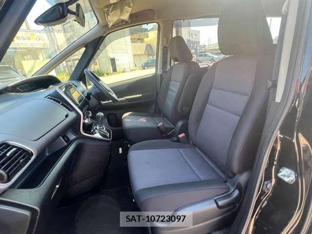 Nissan SERENA 2021-11 8368661-12