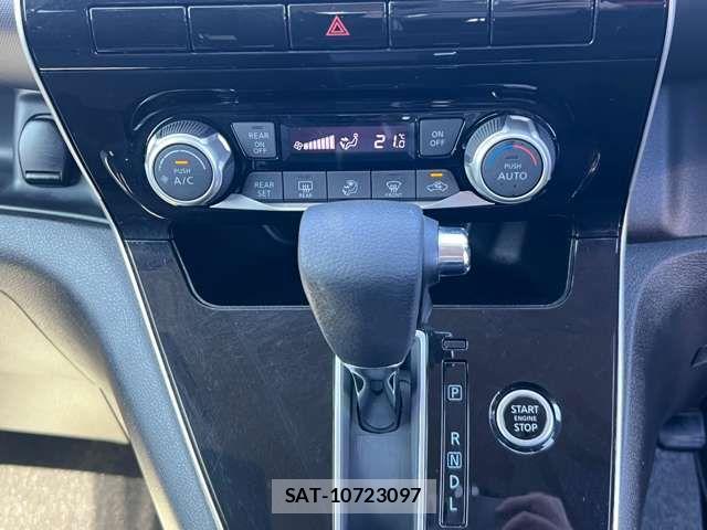 Nissan SERENA 2021-11 8368661-4
