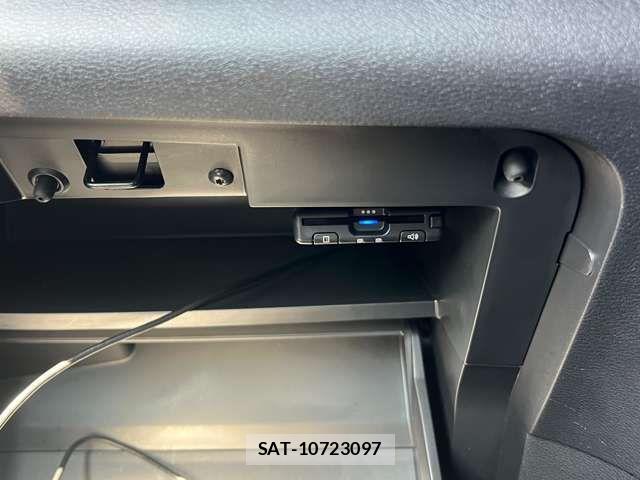 Nissan SERENA 2021-11 8368661-7