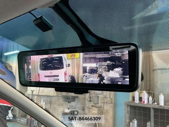 Nissan SERENA 2021-11 8368659-13