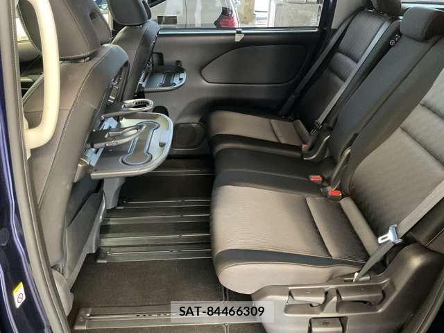 Nissan SERENA 2021-11 8368659-21