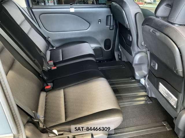 Nissan SERENA 2021-11 8368659-26