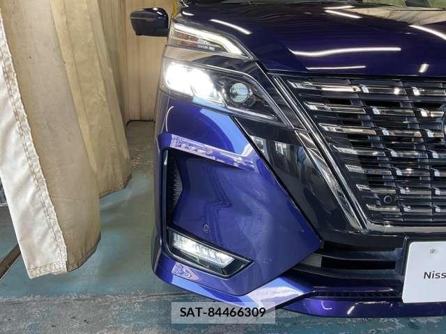 Nissan SERENA 2021-11 8368659-5