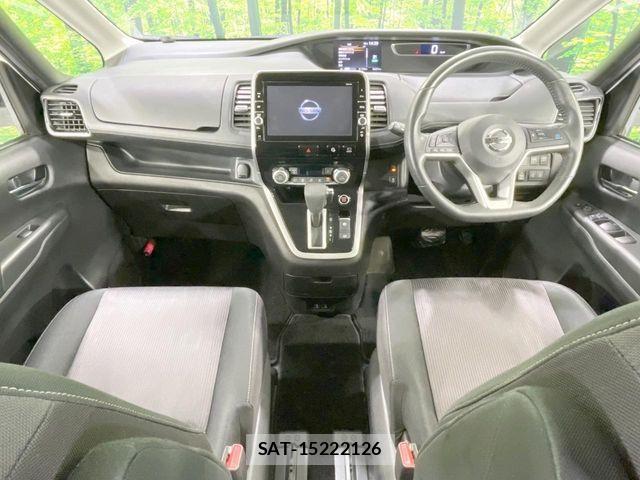Nissan SERENA 2017-12 8368662-1