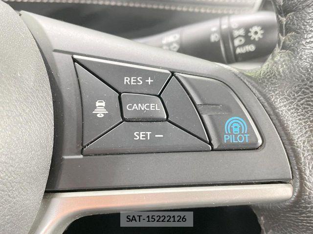 Nissan SERENA 2017-12 8368662-6