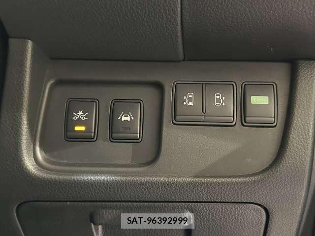 Nissan SERENA 2015-11 8368663-14
