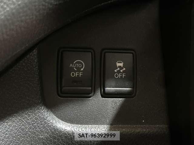 Nissan SERENA 2015-11 8368663-16