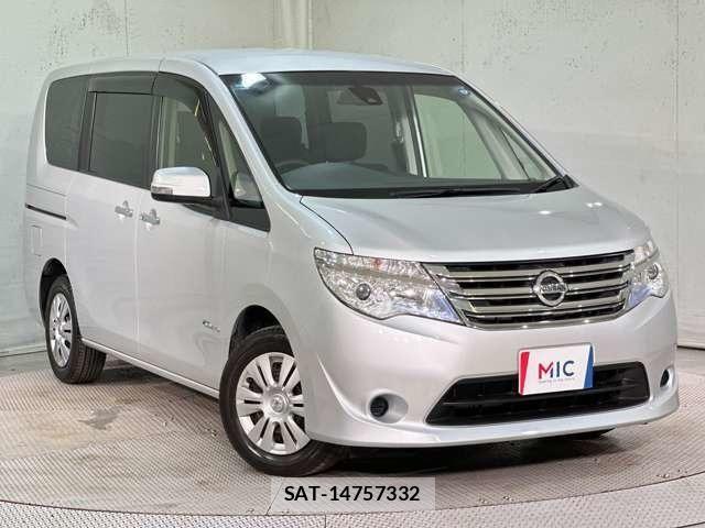Nissan SERENA 2014-02 8368664-1