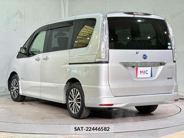 Nissan SERENA 2015-08 8414937-6