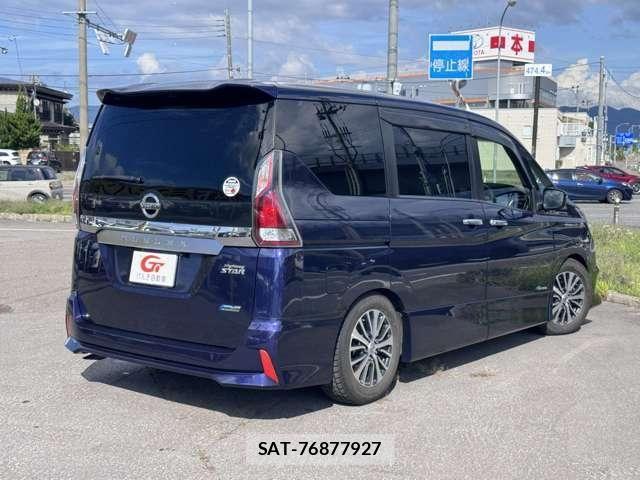 Nissan SERENA 2017-03 8438878-1