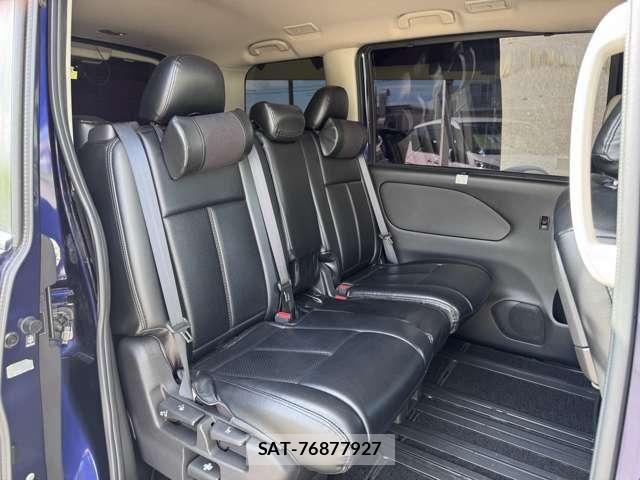 Nissan SERENA 2017-03 8438878-20