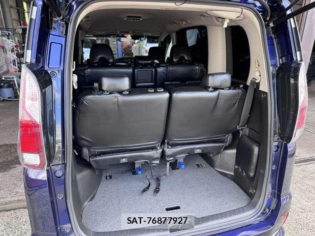Nissan SERENA 2017-03 8438878-25