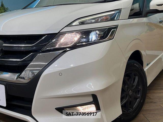 Nissan SERENA 2017-12 8458402-13